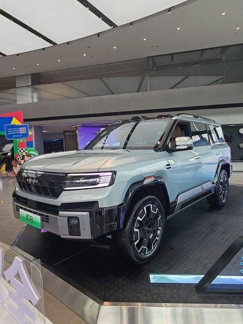 东莞46比亚迪方程豹硬派越野的爆款，英菲尼迪35周年与你共成长